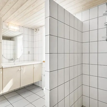 Nice Home In Grenaa With Sauna Grenå