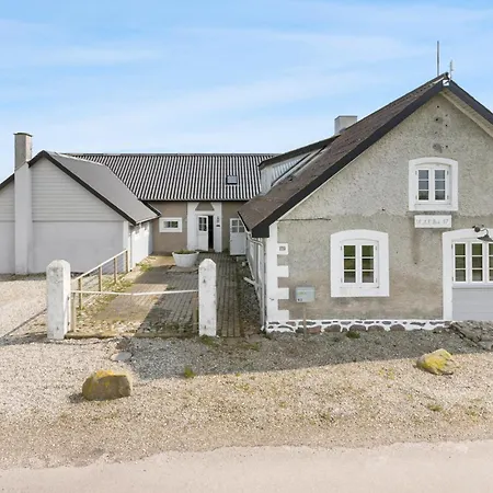 Holiday home In With Wifi *