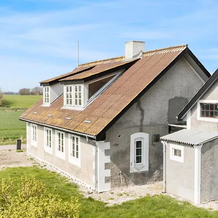 Holiday home In With Wifi